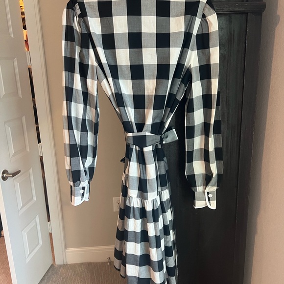 Pearl Black and White Plaid Long Sleeve Dress - Picture 3 of 3